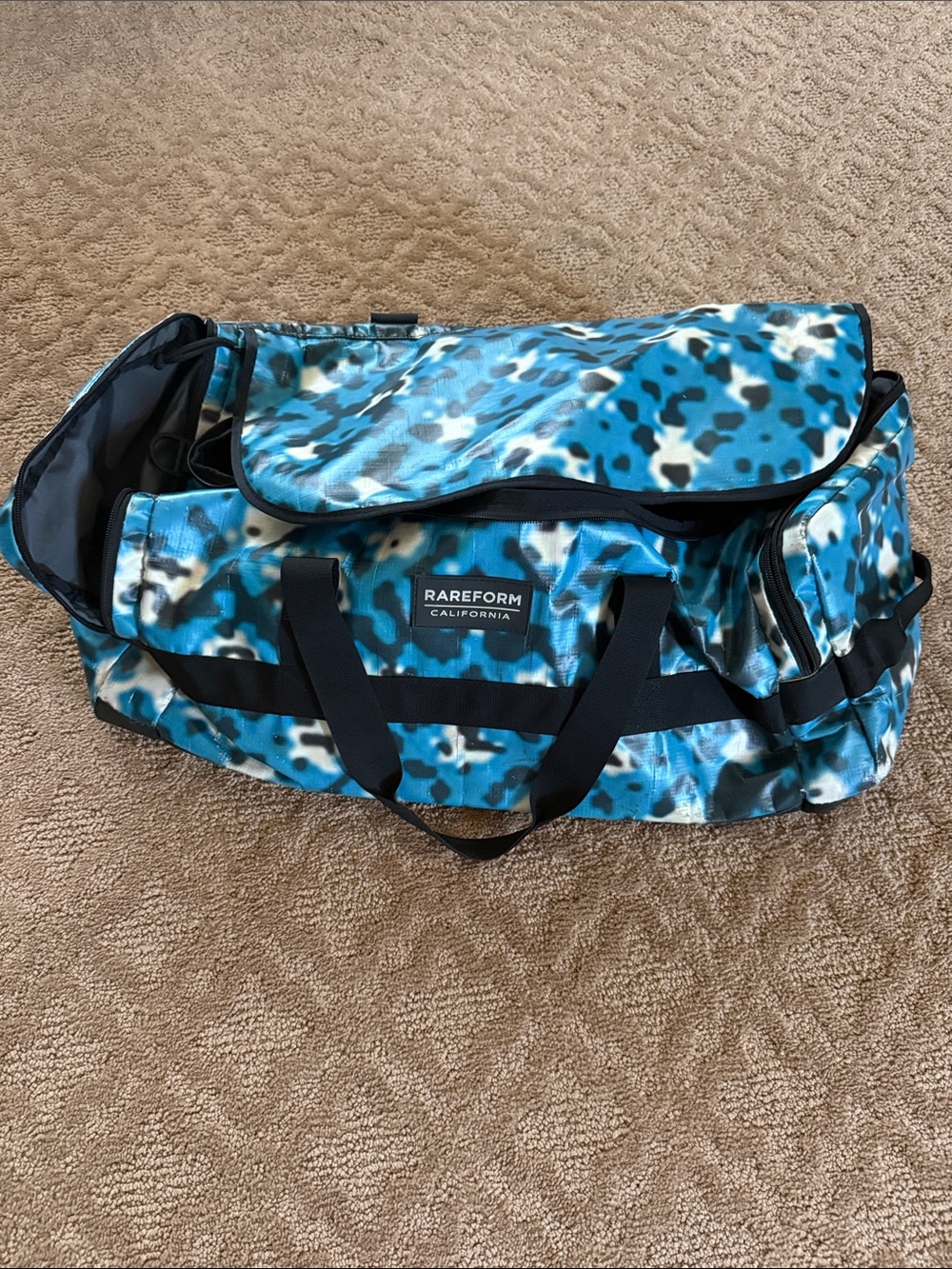 Rareform duffle bag
